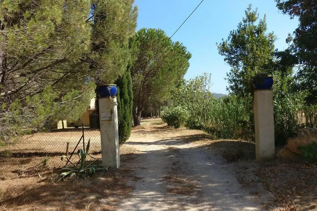 Les Vignes Et La Pinede Pres De La Plage Apartment Saint-Tropez
